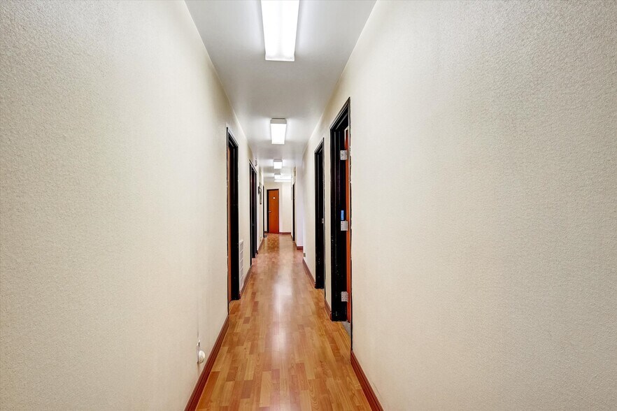 More Photos Of 120 S San Antonio Ave, Ontario Medical For Lease