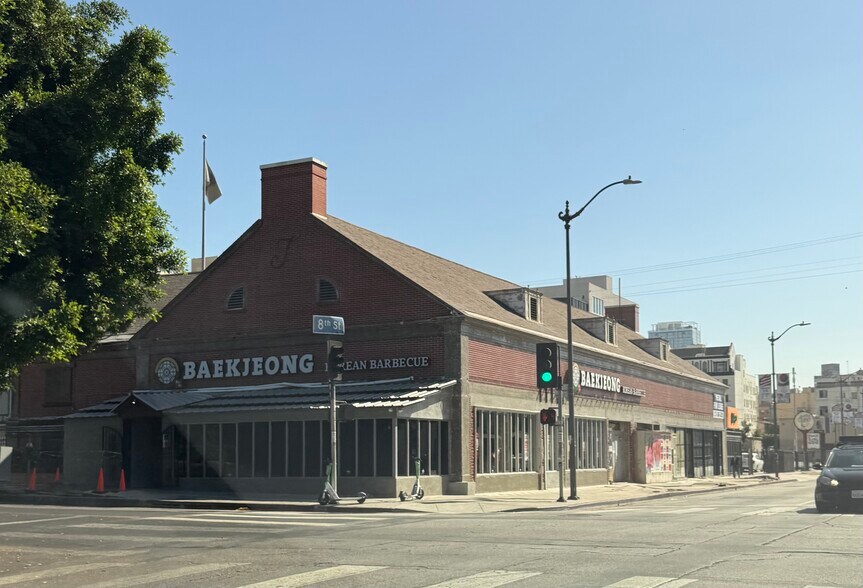 Primary Photo Of 3411 W 8th St, Los Angeles Freestanding For Lease