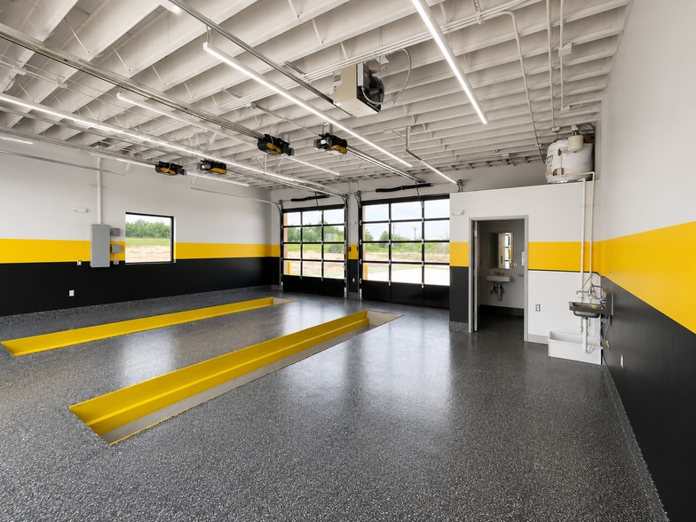 More Photos Of 8807 FM78, Converse General Retail For Sale