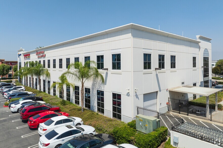 More Photos Of 1801 Orange Tree Ln, Redlands Medical For Lease