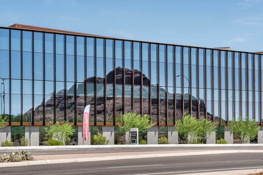 More Photos Of 6400 E McDowell Rd, Scottsdale Office For Lease