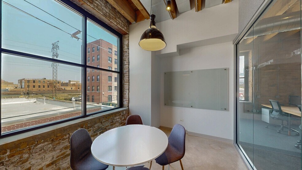 More Photos Of 1500 W Carroll Ave, Chicago Loft Creative Space For Lease