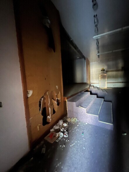 More Photos Of 401 S 3rd St, Blythe Religious Facility For Sale