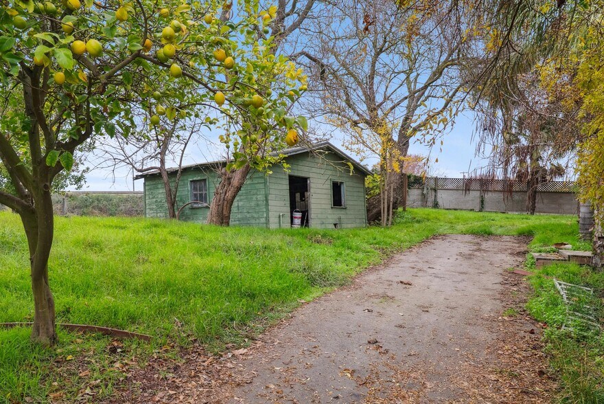 More Photos Of 500 Brannan Island Rd, Isleton Marina For Sale