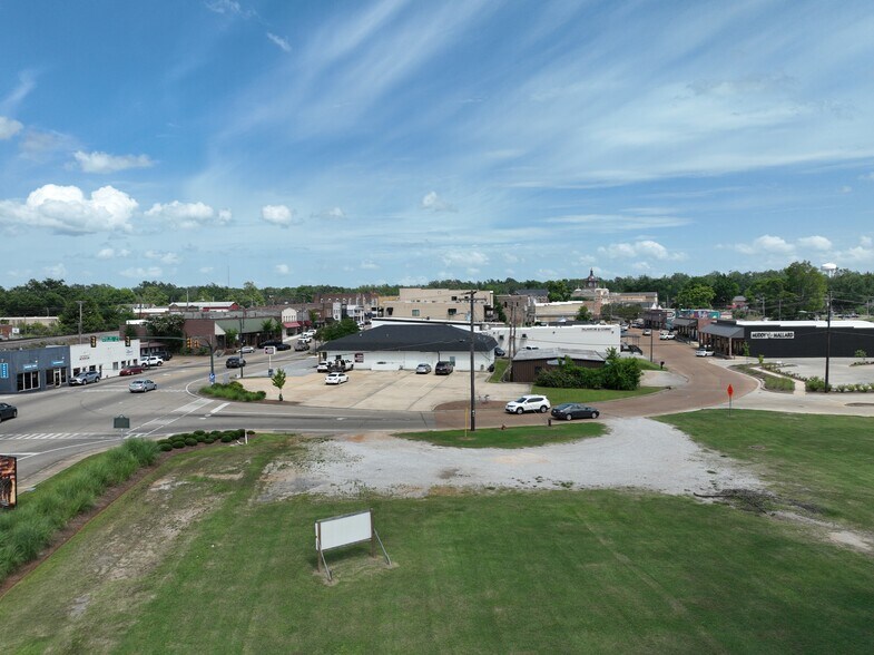 More Photos Of West Main Street, New Albany Land For Sale