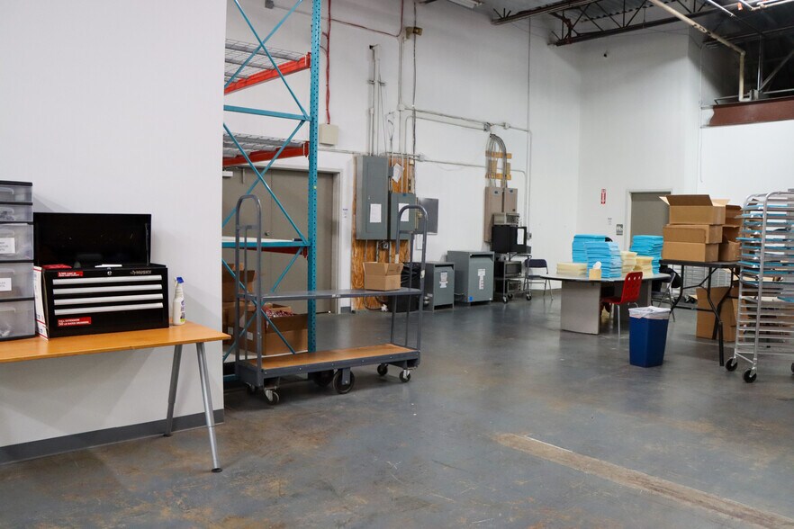 More Photos Of 85 River Rock Dr, Buffalo Office For Lease