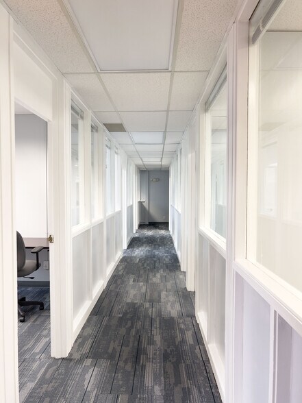More Photos Of 1431 Elizabeth Ave, Charlotte Office For Lease