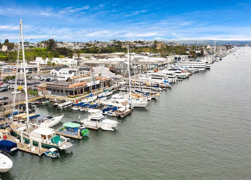 More Photos Of 2607 W Coast Hwy, Newport Beach Restaurant For Lease