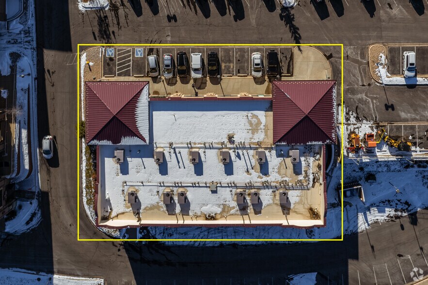 More Photos Of 27122 Main St, Conifer General Retail For Lease