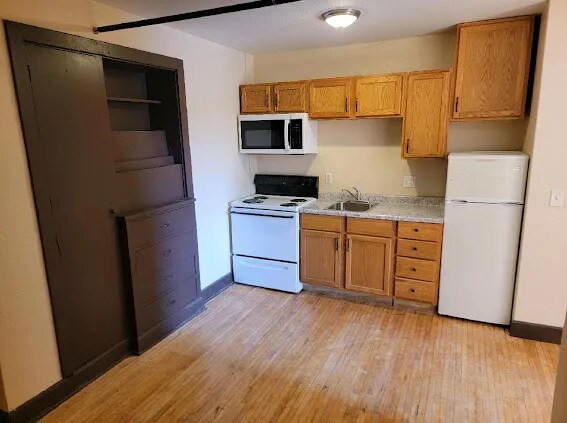 More Photos Of 117 3rd St E, Park Rapids Apartments For Sale