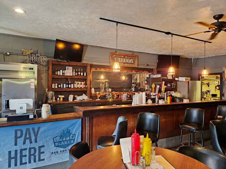 More Photos Of 121 Starr Ave, Miltonvale General Retail For Sale