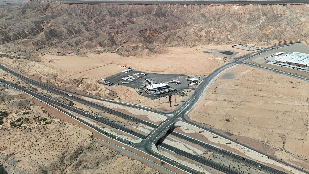 More Photos Of NWC of Lower Flat Top Drive and I-15, Mesquite Land For Sale