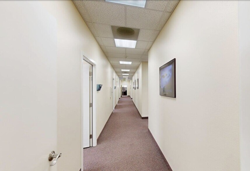 More Photos Of 1271 Port Dr, Clarkston Office For Sale