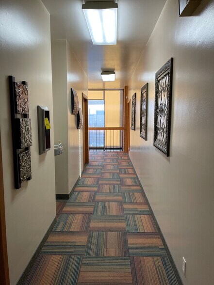 More Photos Of 291 W 5400 S, Murray Office For Lease