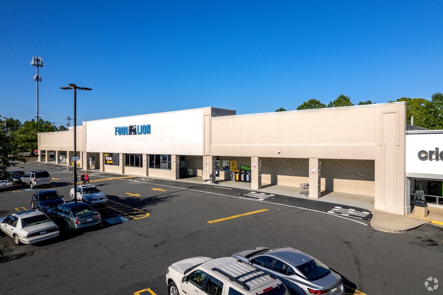 More Photos Of 5801-6025 South Blvd, Charlotte Unknown For Lease