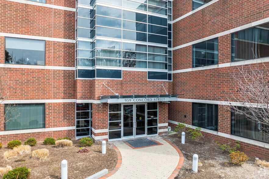 More Photos Of 959 Concord St, Framingham Office For Lease