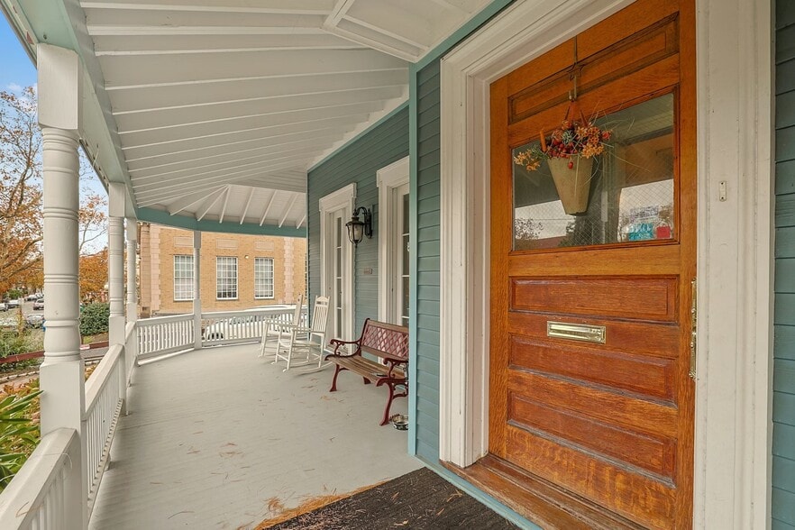 More Photos Of 46 S Broadway, Nyack Office Residential For Sale