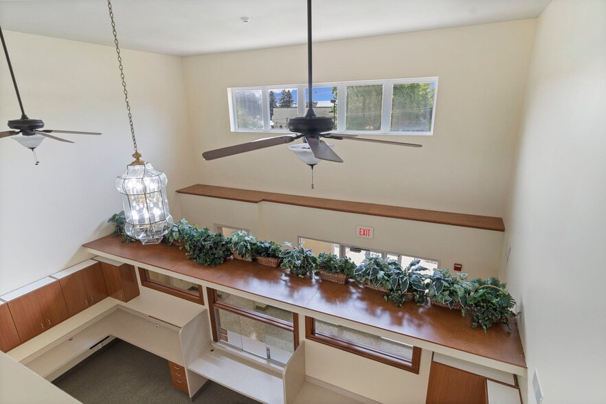 More Photos Of 1000 Coventry Dr, Phillipsburg Medical For Sale