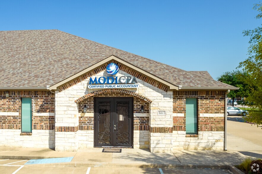 More Photos Of 4815 State Highway 121, The Colony Medical For Lease