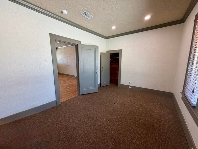 More Photos Of 619 Fayetteville Rd, Van Buren Medical For Lease