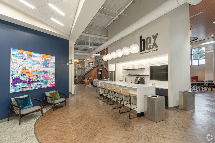 More Photos Of 2005 Market St, Philadelphia Office For Sale