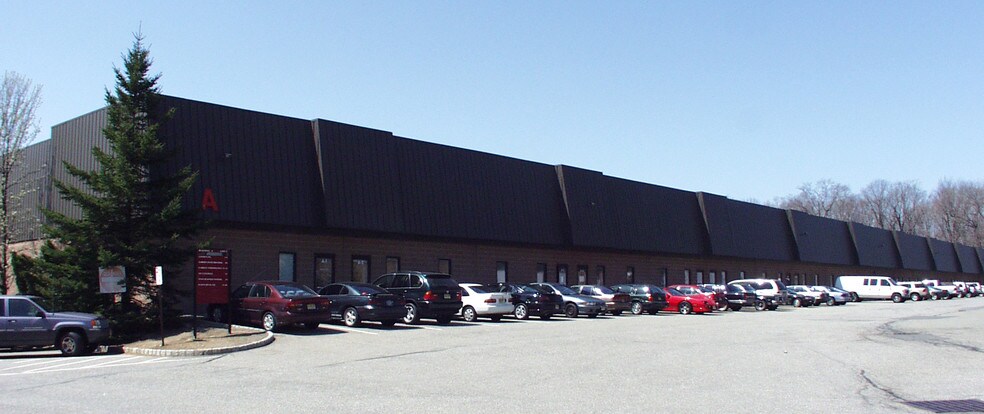 More Photos Of 111 Canfield Ave, Randolph Flex For Lease