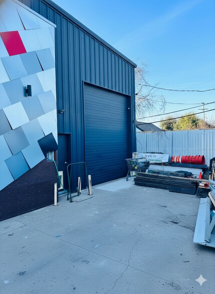 More Photos Of 6557 Baker Blvd, Richland Hills Light Distribution For Lease