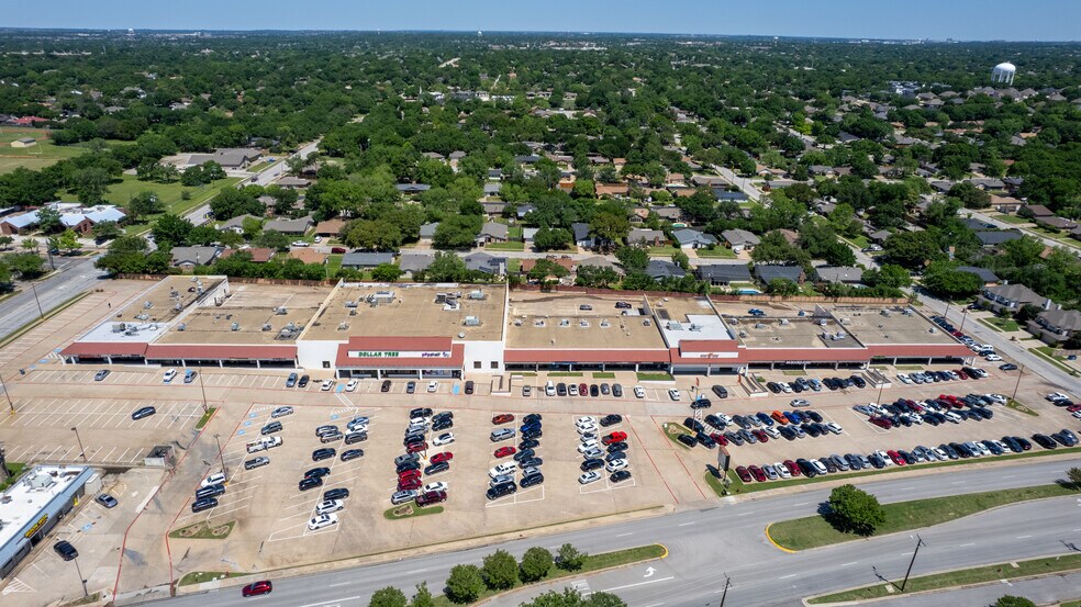 More Photos Of 601-735 Harwood Rd, Bedford Unknown For Lease