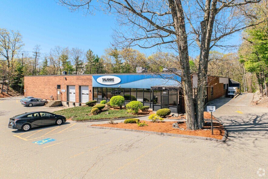 Primary Photo Of 280 Bear Hill Rd, Waltham Flex For Lease