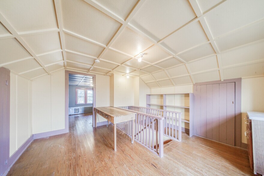 More Photos Of 1601 E State Route 72, Rolla Specialty For Sale