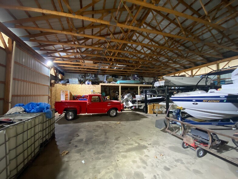 More Photos Of 515 Horan Rd, Syracuse Service For Lease