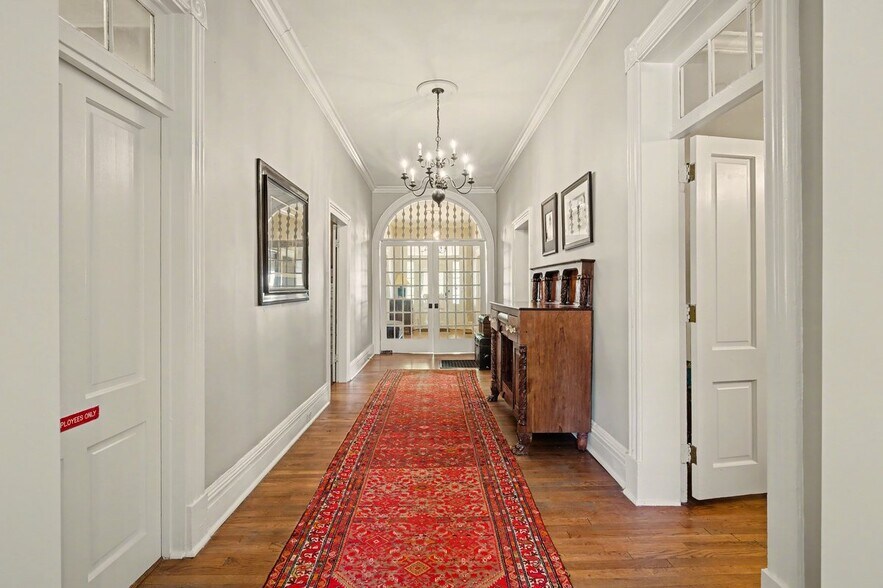 More Photos Of 236 Washington Ave, Marietta Office Residential For Sale