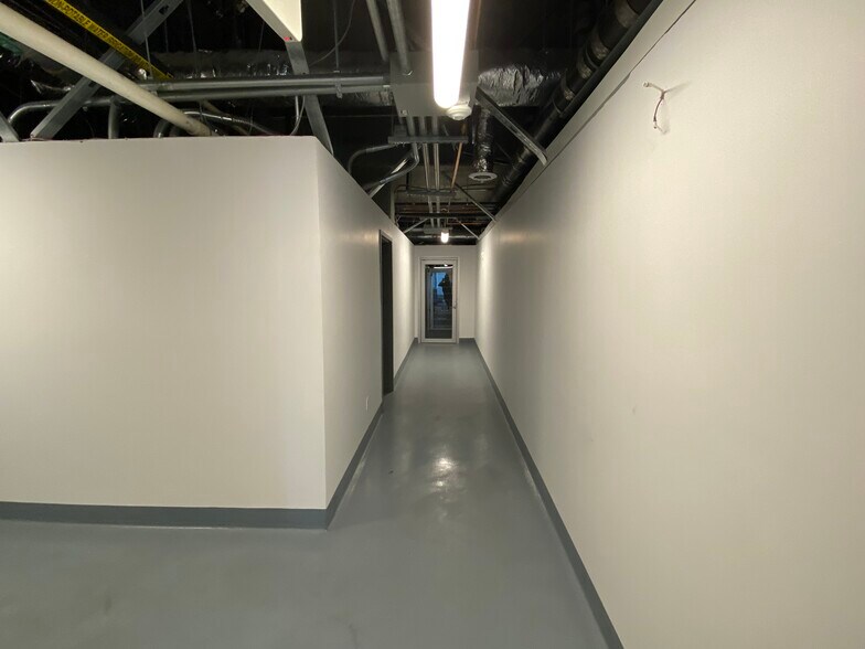 More Photos Of 1243 S Olive St, Los Angeles Apartments For Lease