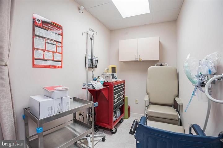 More Photos Of 1570 Sumneytown Pike, Lansdale Medical For Sale