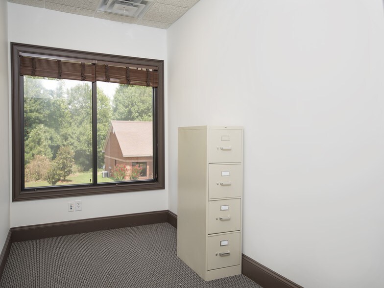 More Photos Of 1700 Pennsylvania Ave, McDonough Office For Lease
