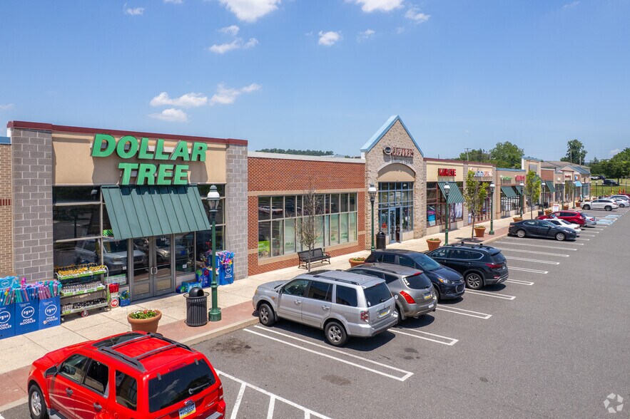 More Photos Of 622 Gravel Pike, East Greenville Freestanding For Lease