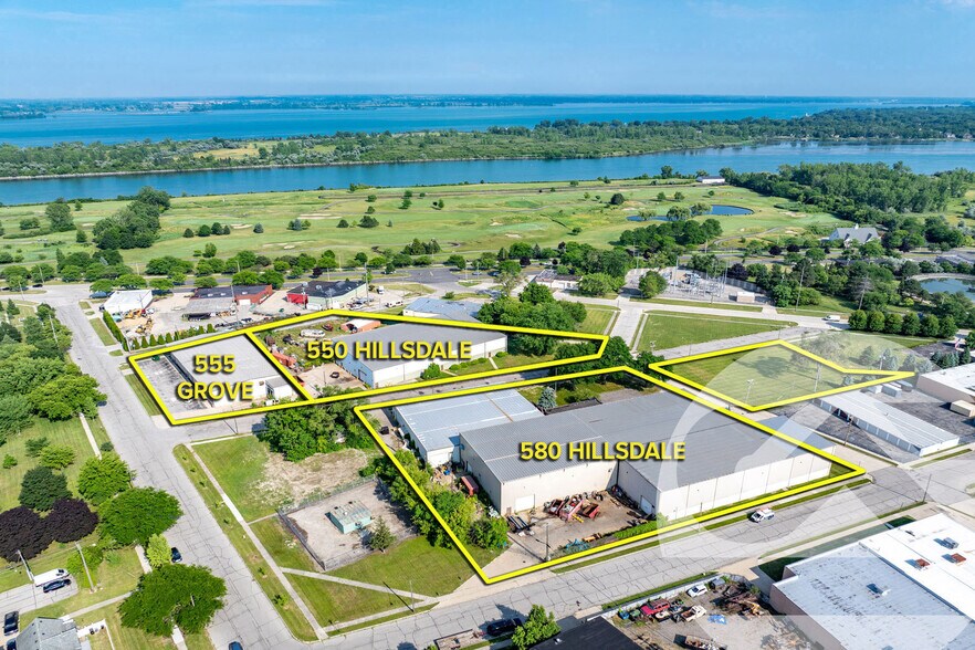 More Photos Of 550 Hillsdale St, Wyandotte Manufacturing For Sale