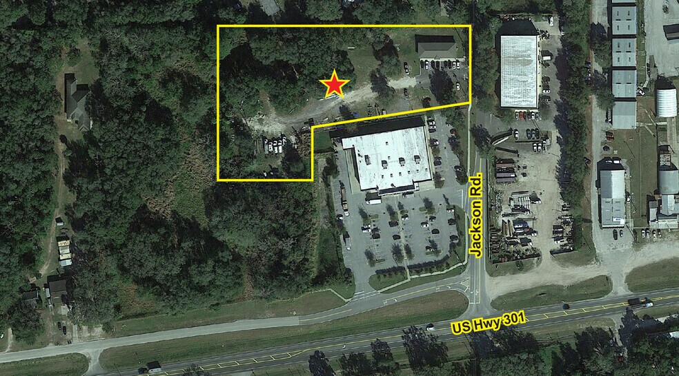 More Photos Of 11824 Jackson Rd, Thonotosassa Office Residential For Lease