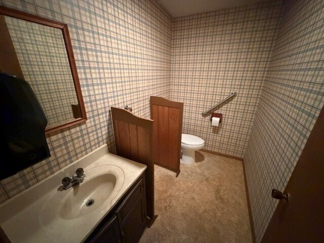 More Photos Of 103 Washington St, Frankton Office Residential For Sale