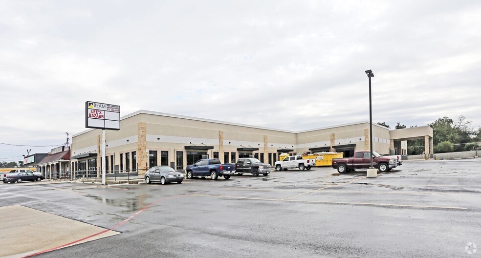 More Photos Of 3708 E Rosedale St, Fort Worth General Retail For Lease