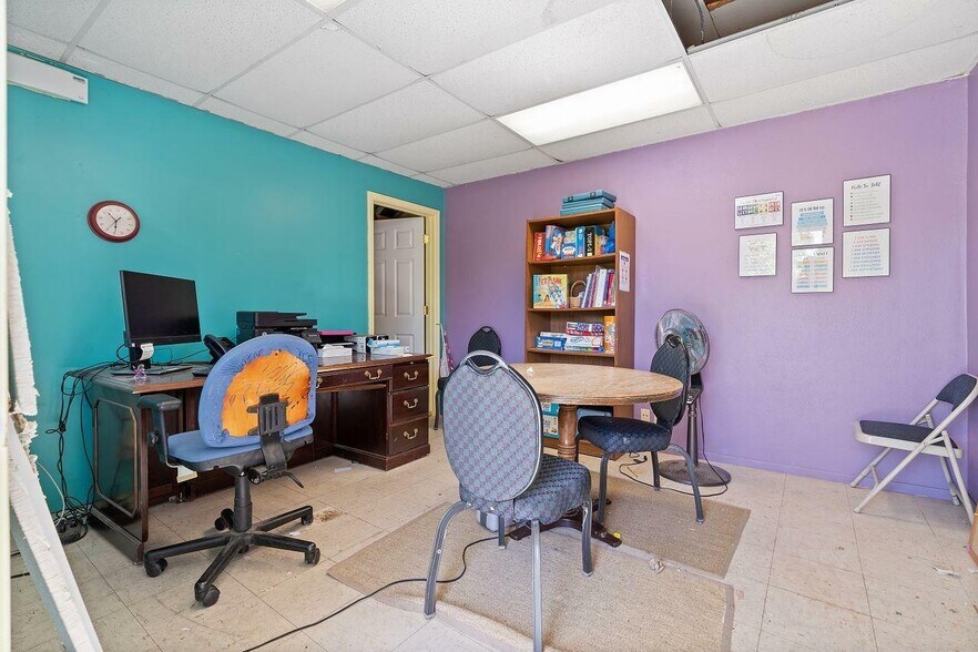More Photos Of 217 W Jackson St, Ione Storefront Retail Office For Sale