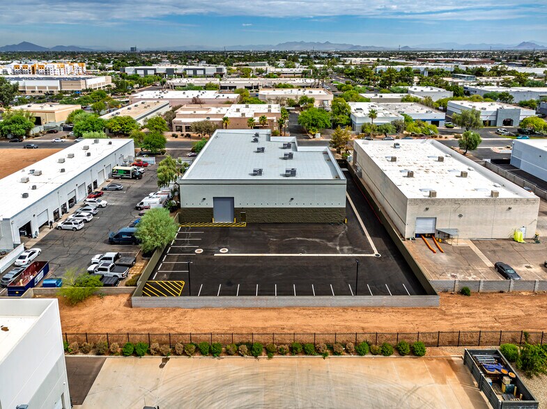 More Photos Of 315 E Comstock Dr, Chandler Warehouse For Sale
