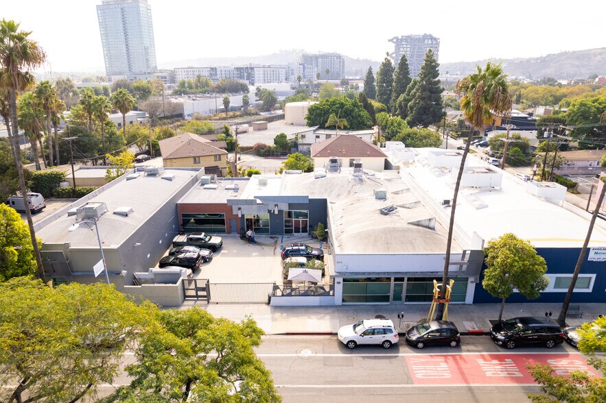 More Photos Of 5972-5976 Washington Blvd, Culver City Flex For Lease