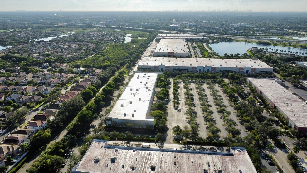 More Photos Of 15800 SW 25th St, Miramar Warehouse For Lease