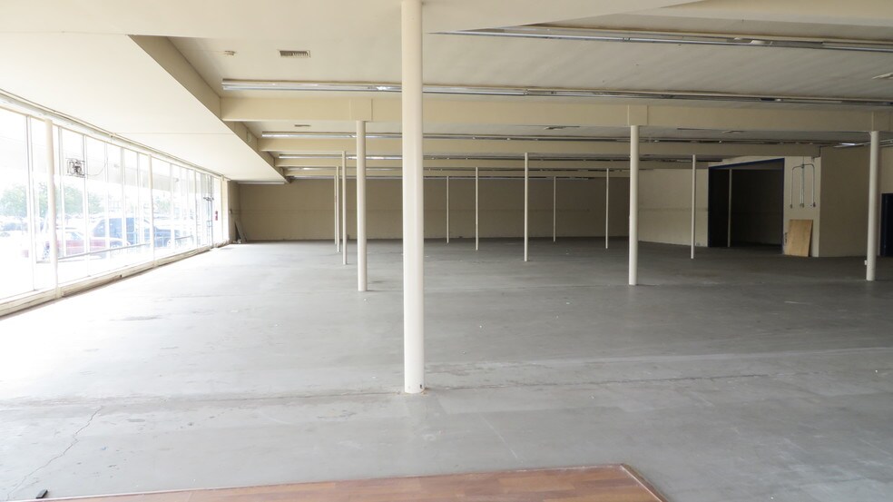 More Photos Of 7696 Broadway, Lemon Grove Freestanding For Lease