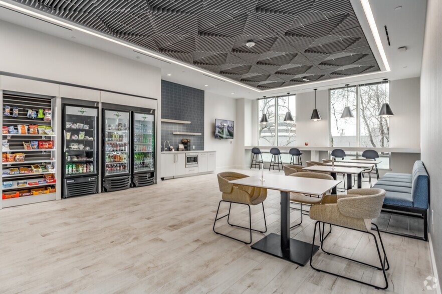 More Photos Of 8484 Westpark Dr, McLean Office For Lease