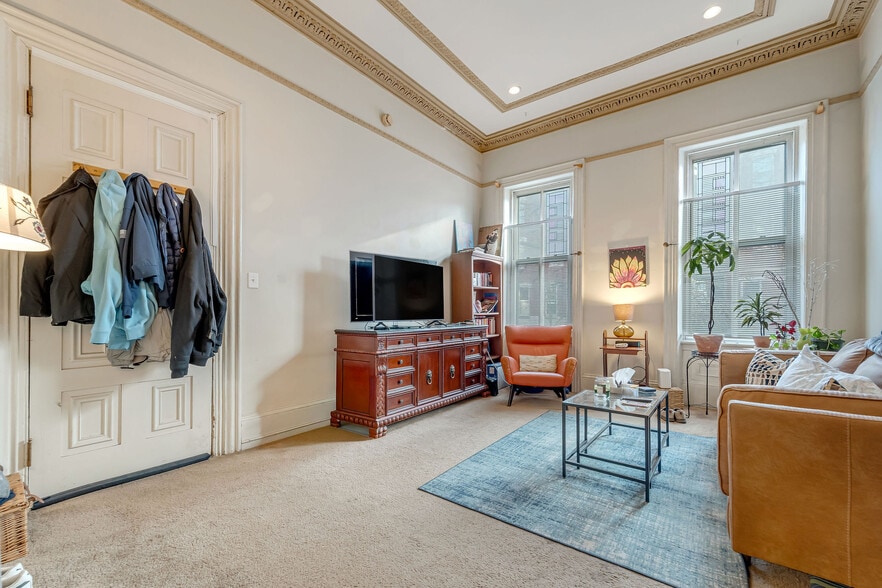 More Photos Of 1531 Green St, Philadelphia Apartments For Sale