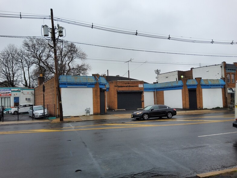 More Photos Of 1304 N Broad St, Hillside Warehouse For Lease