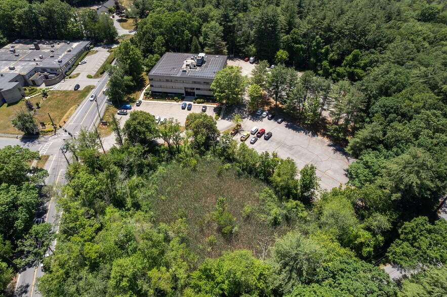 More Photos Of 526 Main St, Acton Office For Lease