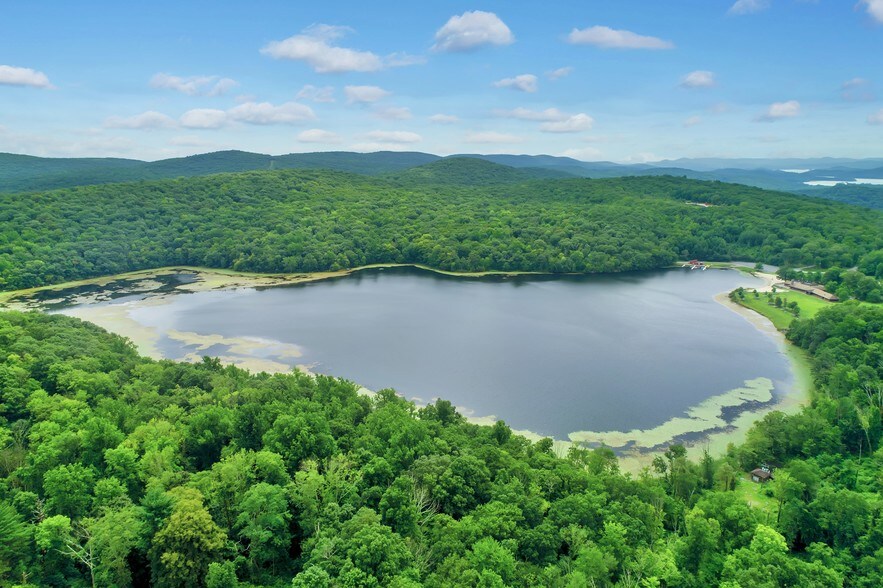 More Photos Of 150 Sister Servants Ln, Sloatsburg Lodge Meeting Hall For Sale